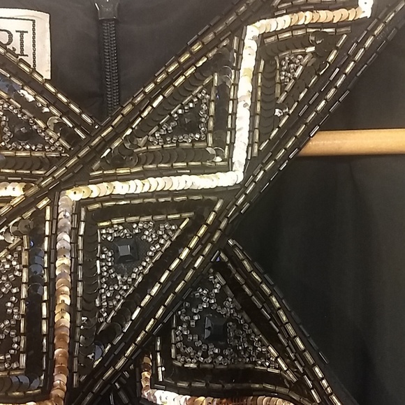 Dress - Picture 3 of 7